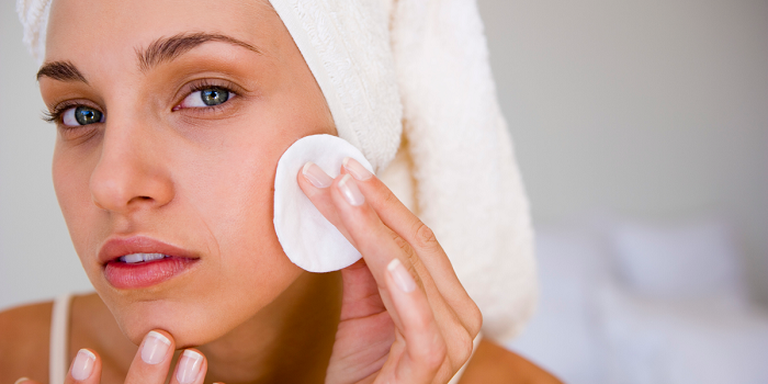 hamamélis pour l'acné